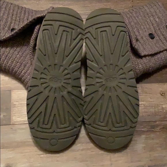 UGG® Classic Cardy Button Detailed Knit Boots - Picture 4 of 7